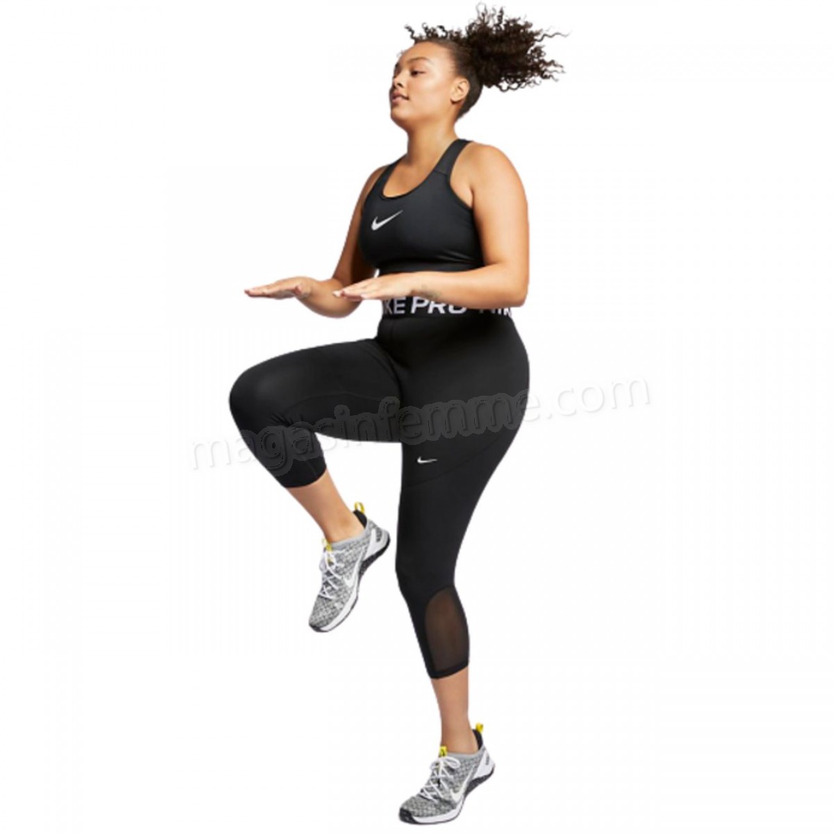 Nike-BRASSIERE Cardio Fitness femme NIKE Nike Swoosh (grande taille) en solde - -1
