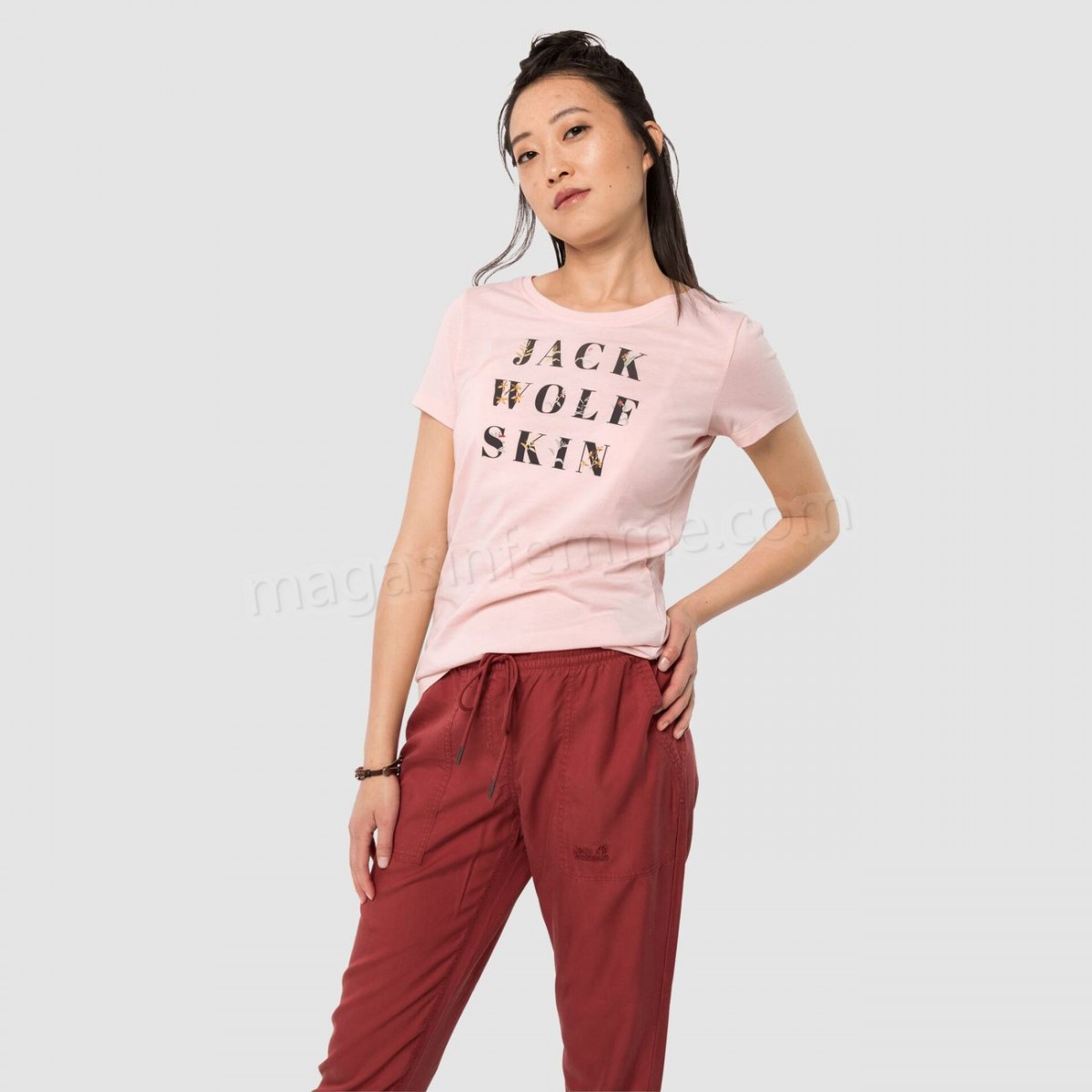 Jack Wolfskin-Randonnée pédestre femme JACK WOLFSKIN T-shirt Femme Jack Wolfskin Flower Letter T W Blush Pink en solde - -0