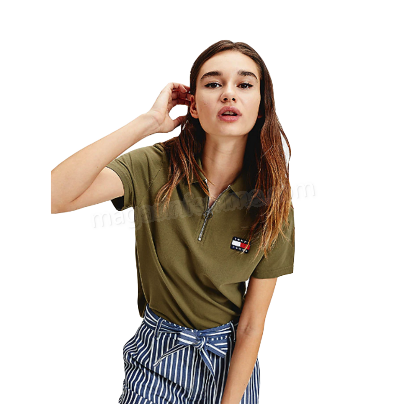 Tommy Jeans-Mode- Lifestyle femme TOMMY JEANS Tommy Jeans piqué badge Femme Kaki en solde - Tommy Jeans-Mode- Lifestyle femme TOMMY JEANS Tommy Jeans piqué badge Femme Kaki en solde